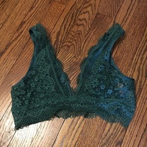 Victoria’s Secret hunter green bralet